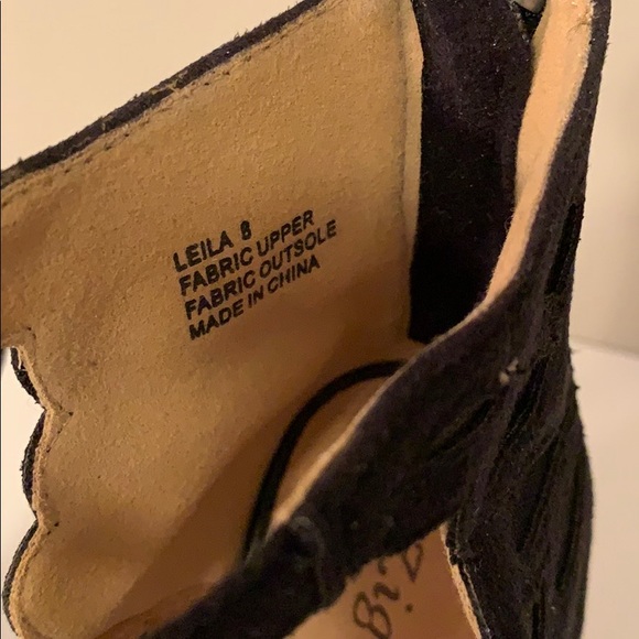 ZigiSoho Sexy Black Lacey Suede Peep Toe Platforms - Picture 5 of 10